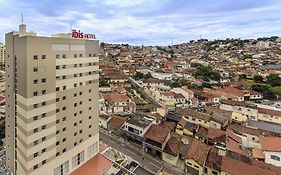 Ibis Jacareí